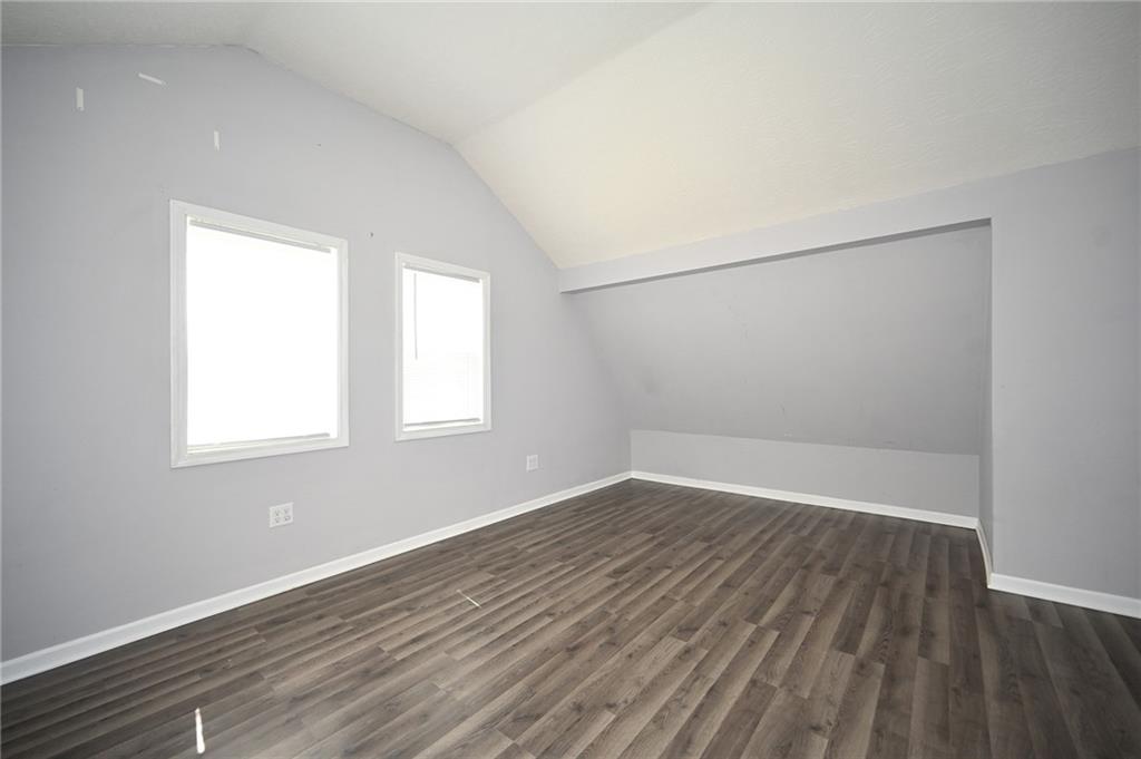 114 East Street Property Photo 24