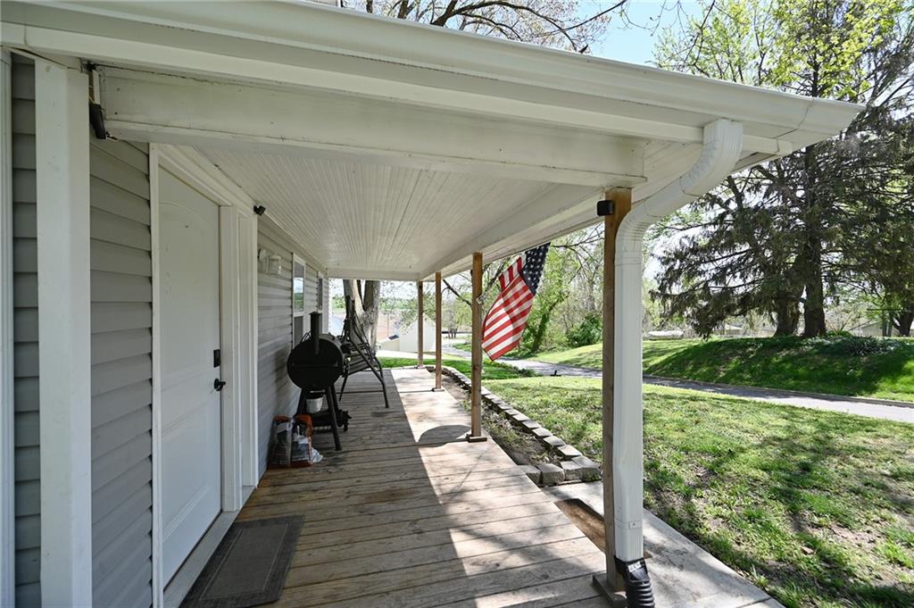 114 East Street Property Photo 26