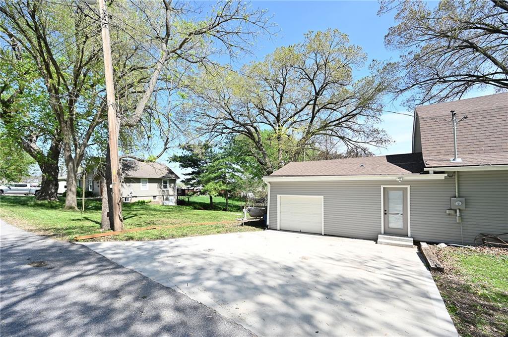 114 East Street Property Photo 31