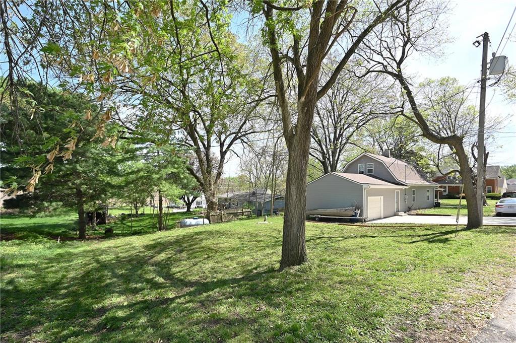 114 East Street Property Photo 34