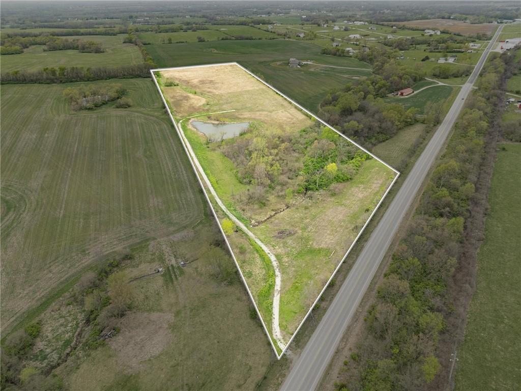 19810 N Us 69 Highway Property Photo 2