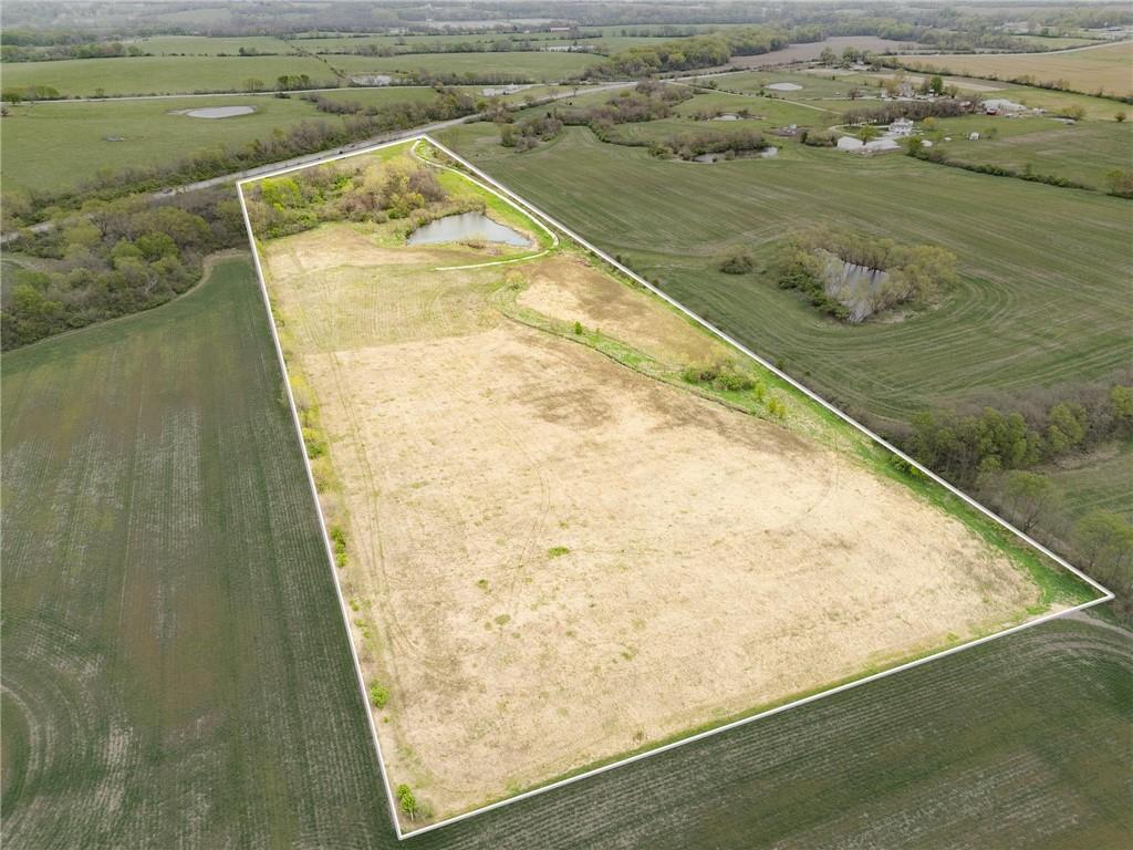 19810 N Us 69 Highway Property Photo 23