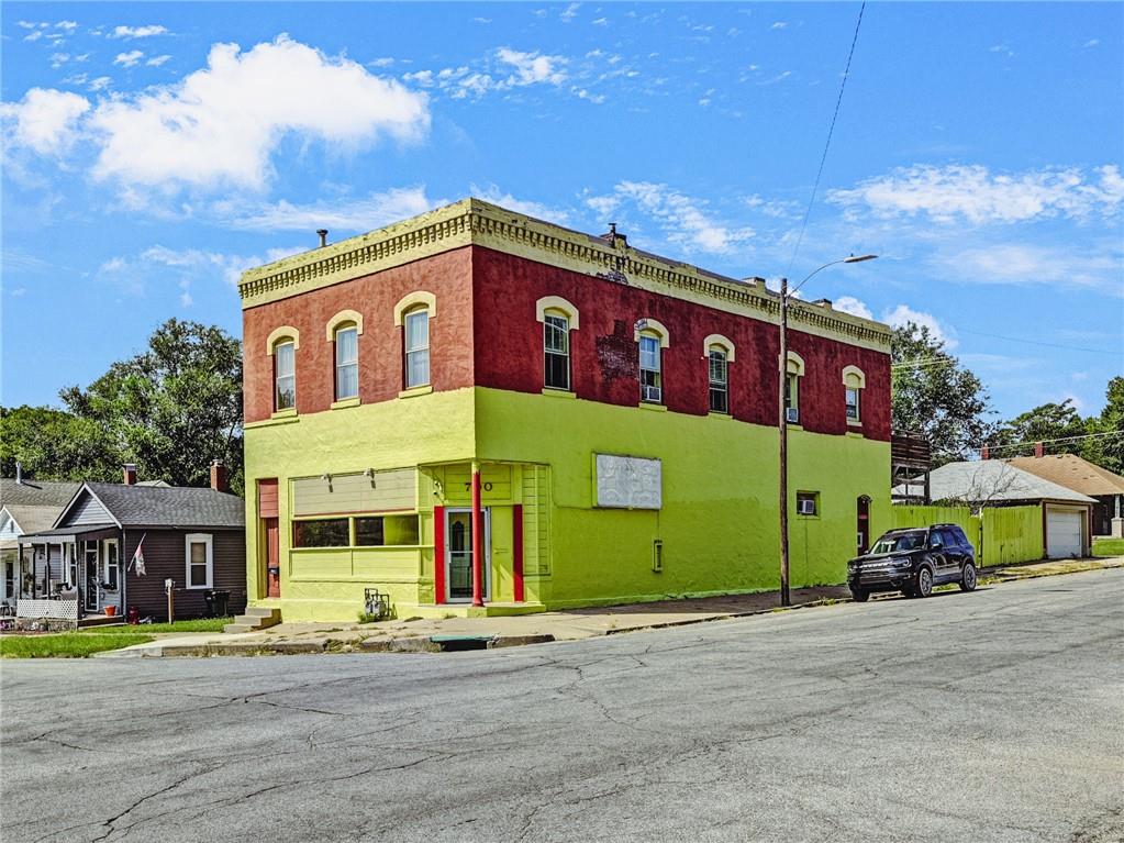 700 Kiowa Street Property Photo