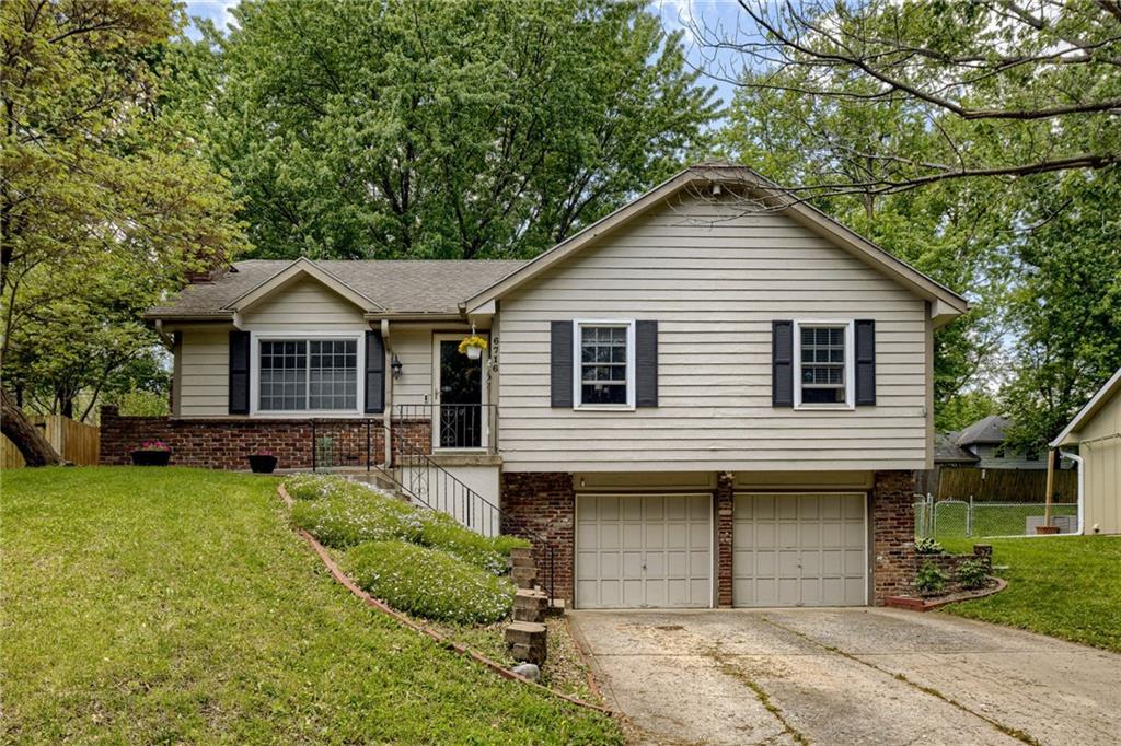 6716 Nw Sioux Drive Property Photo