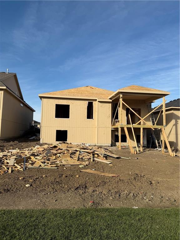 15399 W 161st Street Property Photo 4