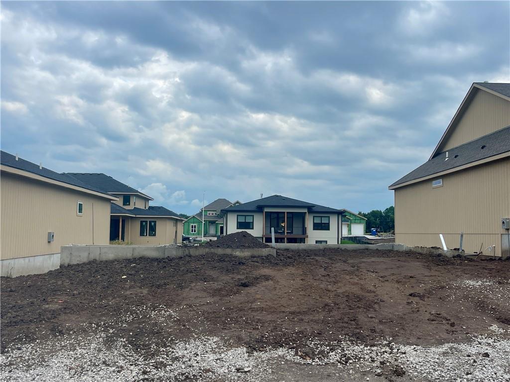 15399 W 161st Street Property Photo 6