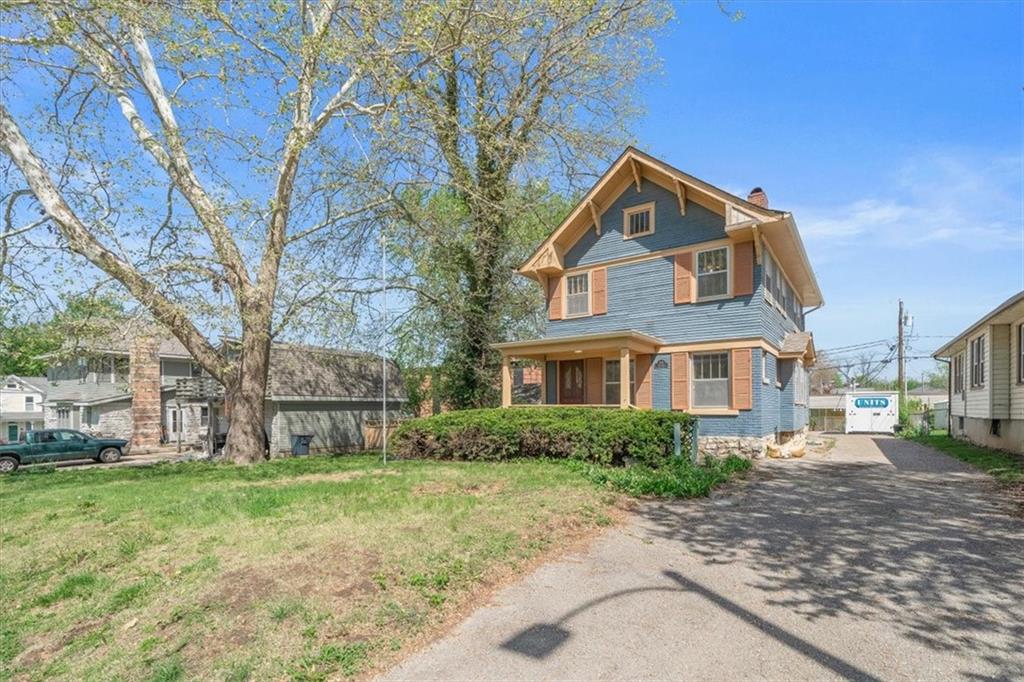 114 E Ruby Avenue Property Photo