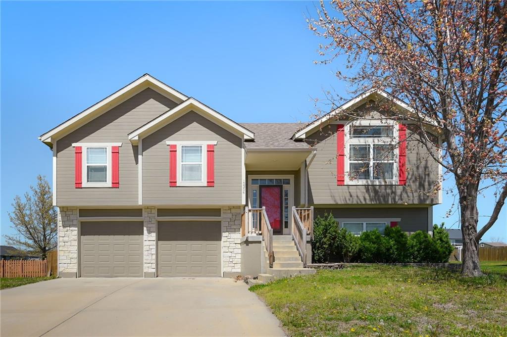 12304 White Oak Street Property Photo
