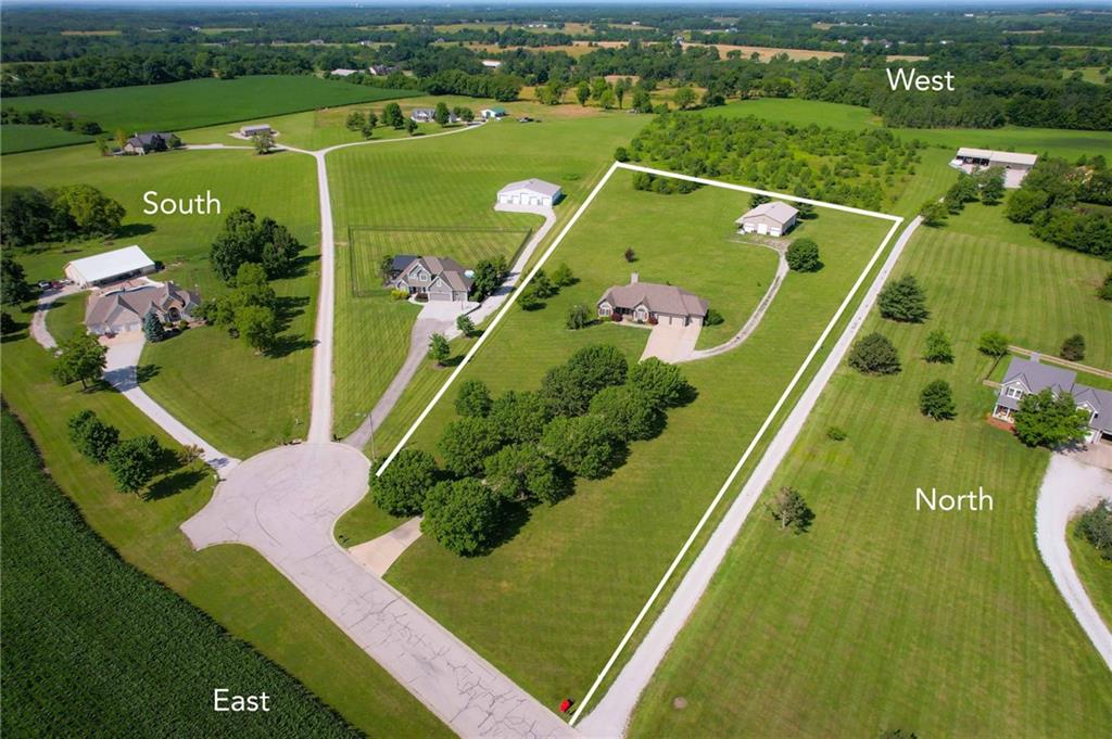 220 Lakota Lane Property Photo 1