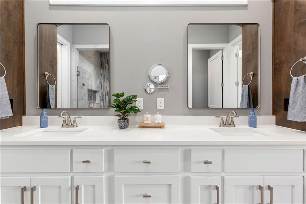 17894 169th Street Property Photo 21