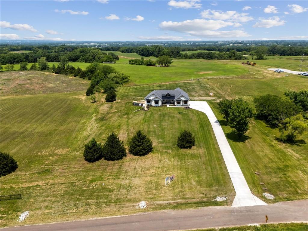 18068 Stillwell Road Property Photo 1