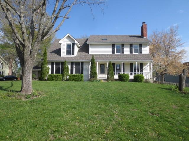 1216 Nw Oak Lawn Court Property Photo