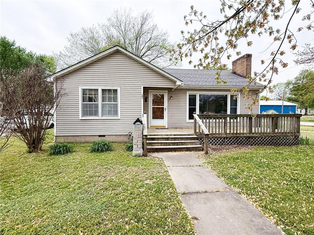 501 S Kansas Street Property Photo 1