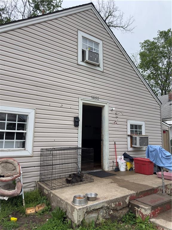 1632 Chelsea Avenue Property Photo