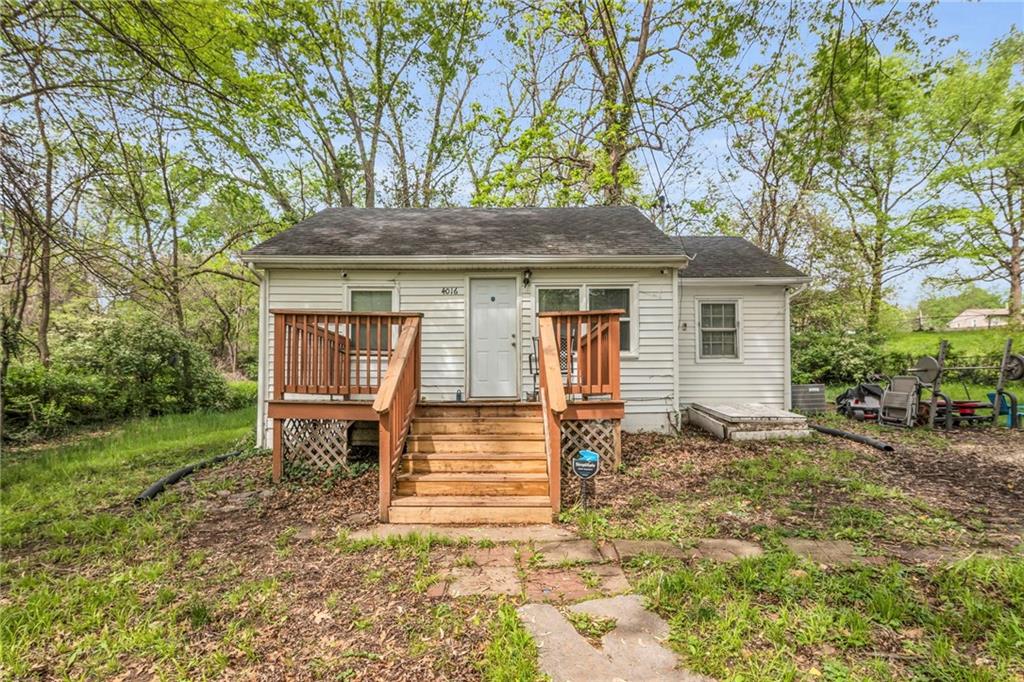 4016 N Askew Avenue Property Photo