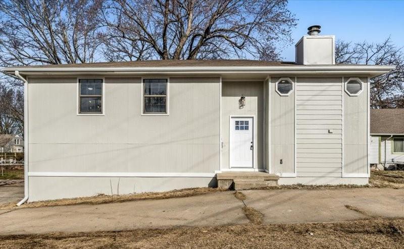 5836 Blue Ridge Boulevard Property Photo 1