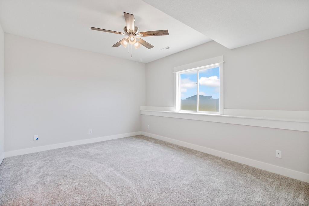 1811 Halls Creek Avenue Property Photo 35