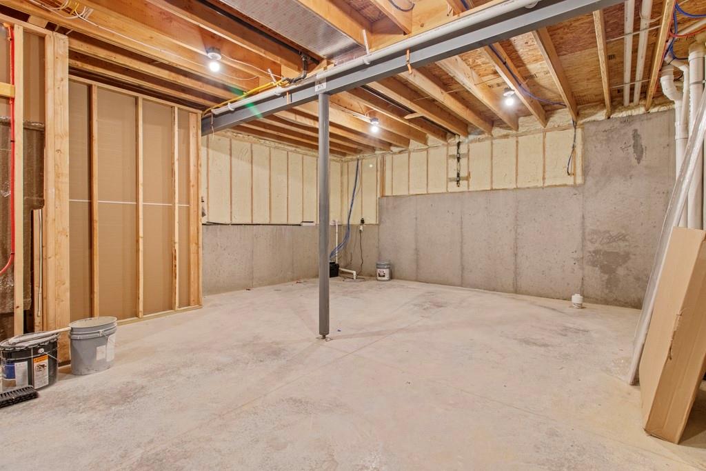 1811 Halls Creek Avenue Property Photo 46