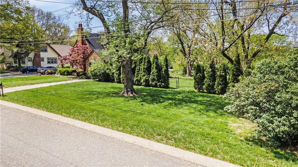 5232 Lowell Street Property Photo
