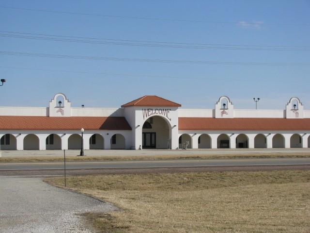 2723 Kingman Road Property Photo 2