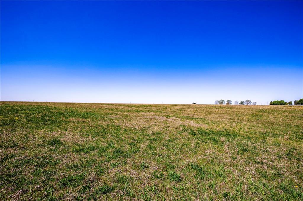 841 69 Highway Property Photo 22