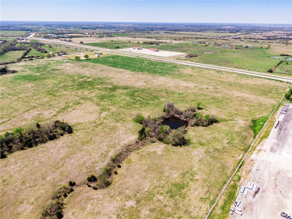 841 69 Highway Property Photo 29