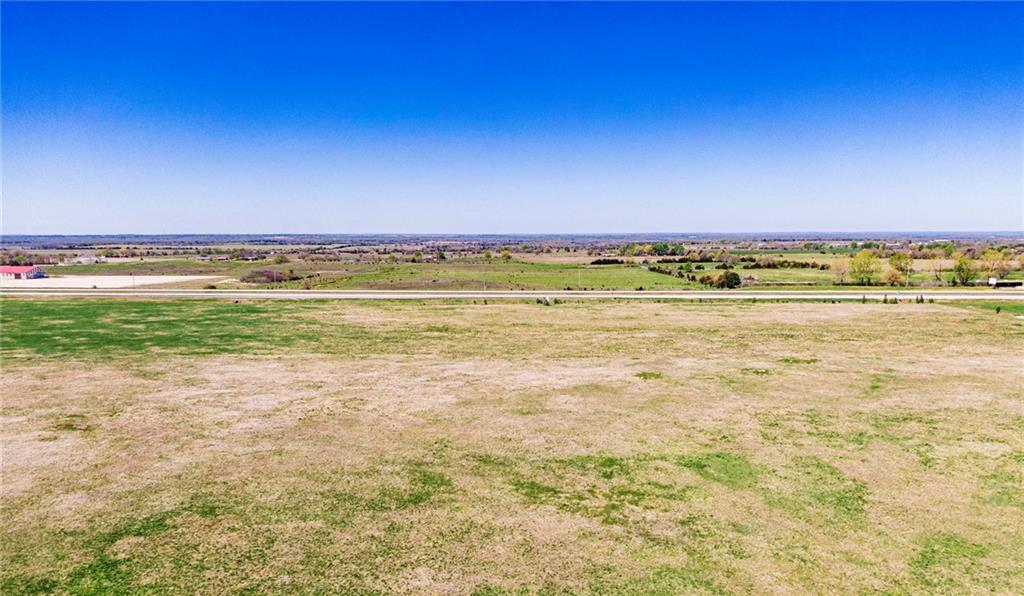 841 69 Highway Property Photo 34