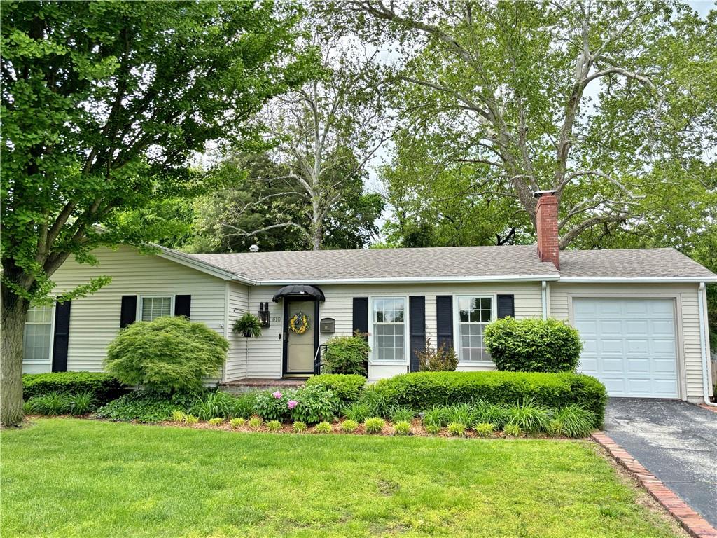 610 S Woodland Street Property Photo 1