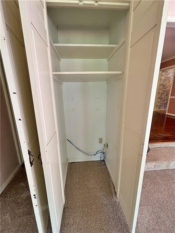 610 S Woodland Street Property Photo 28