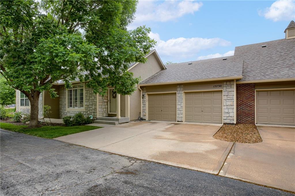 15730 S Brentwood Street Property Photo 1