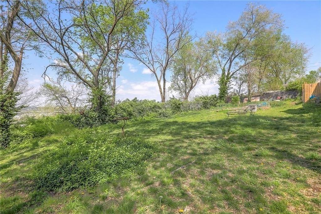 1322 W 21st Street Property Photo