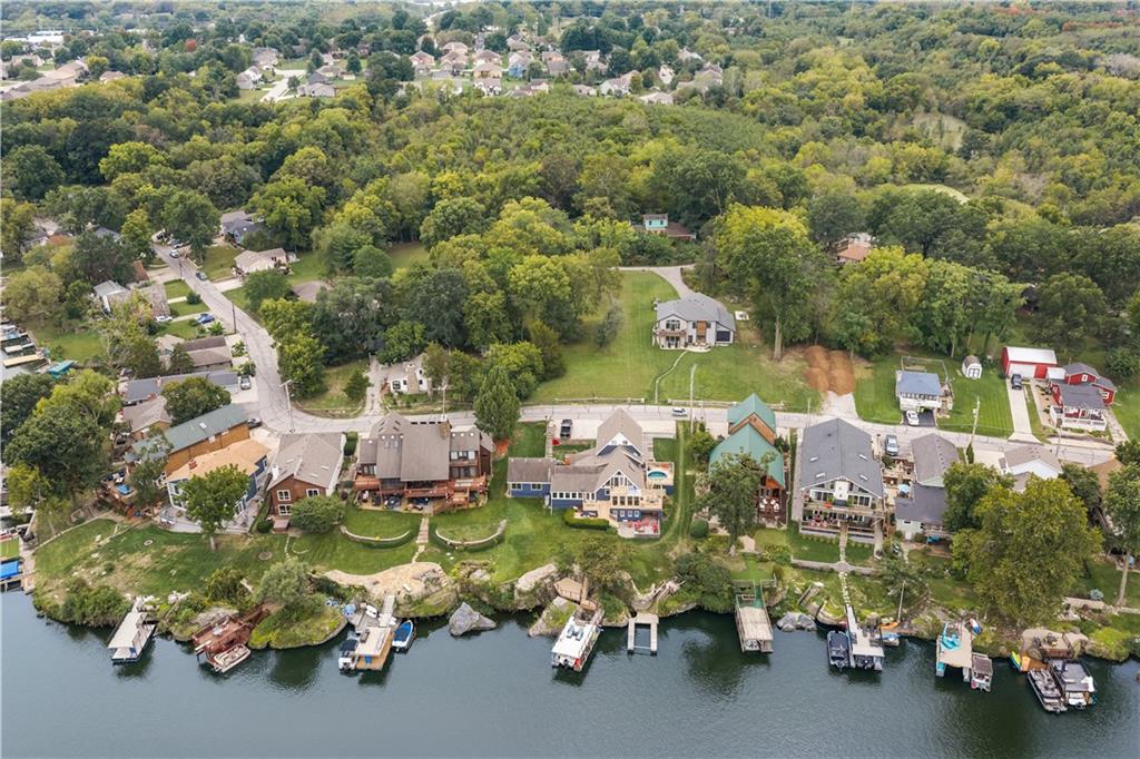 148 Beach Drive Property Photo 2