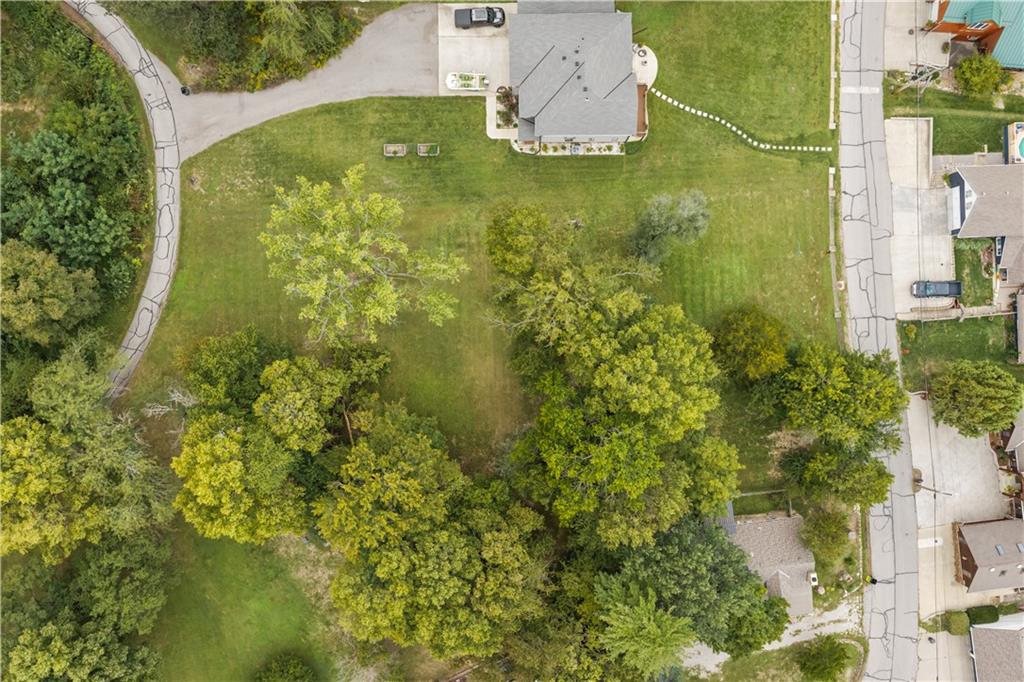 148 Beach Drive Property Photo 14