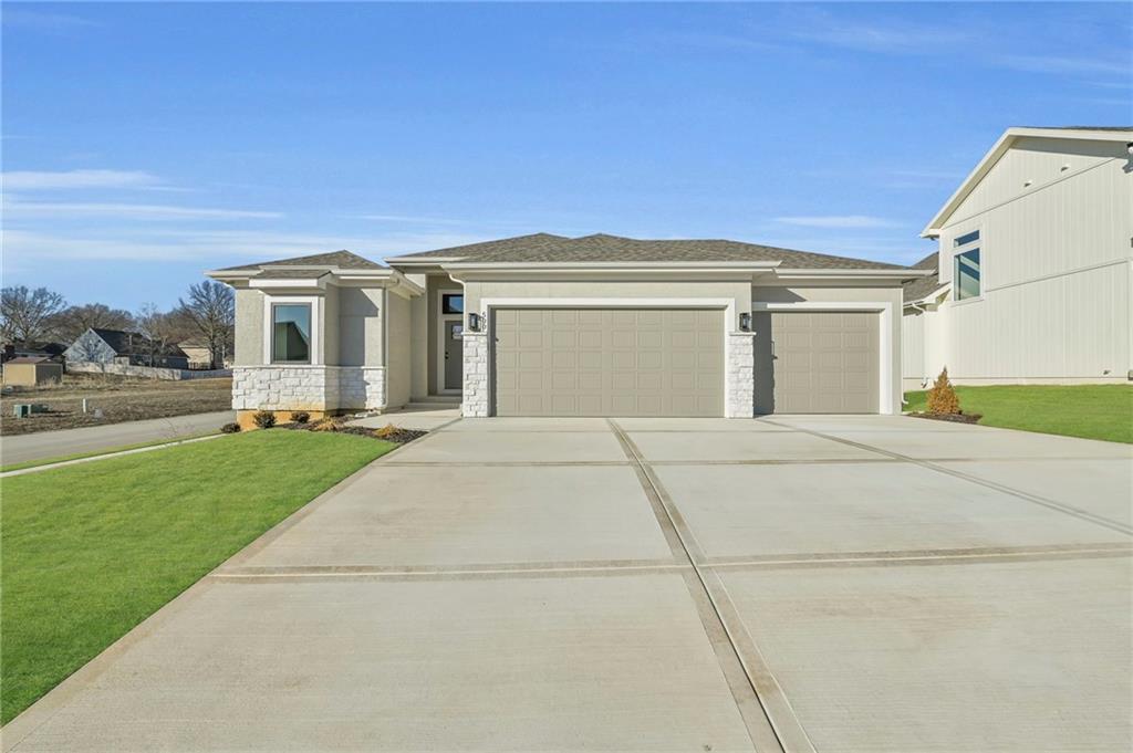 500 6th Street Property Photo