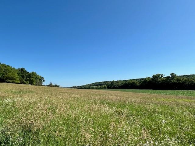 10.66 Acres M/l N 800 Road Property Photo 1