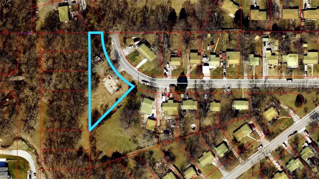 5051 Walker Avenue Property Photo 3