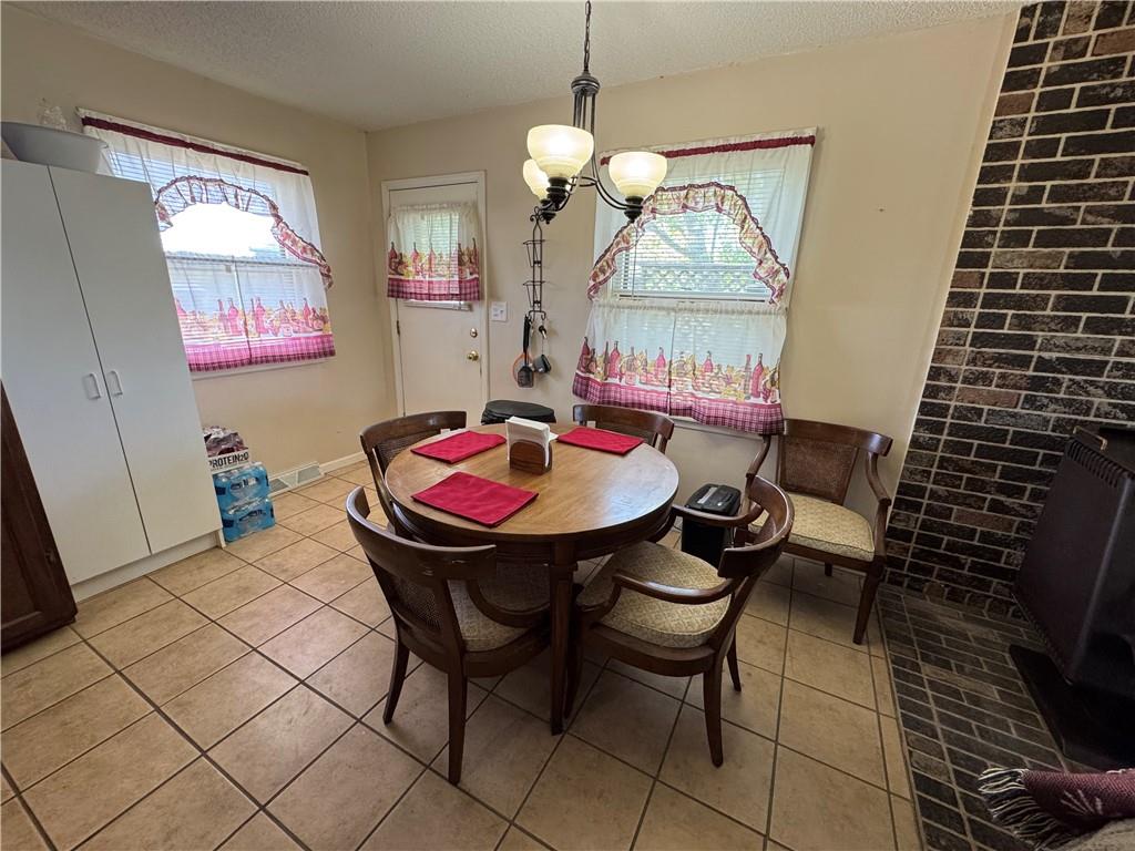 8833 Hickory Lane Property Photo 7