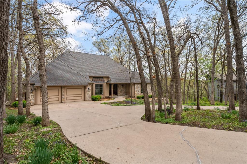1031 Nw Cedarcreek Lane Property Photo 1