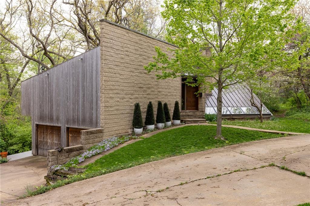 5757 Knox Avenue Property Photo 1