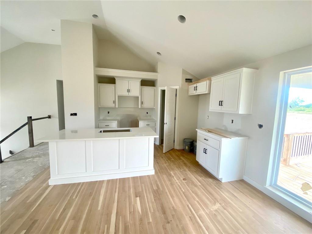 11802 N Bellaire Avenue Property Photo 5