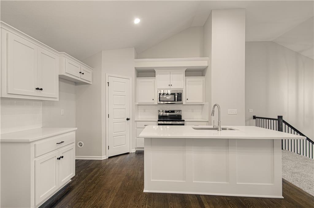 11802 N Bellaire Avenue Property Photo 15