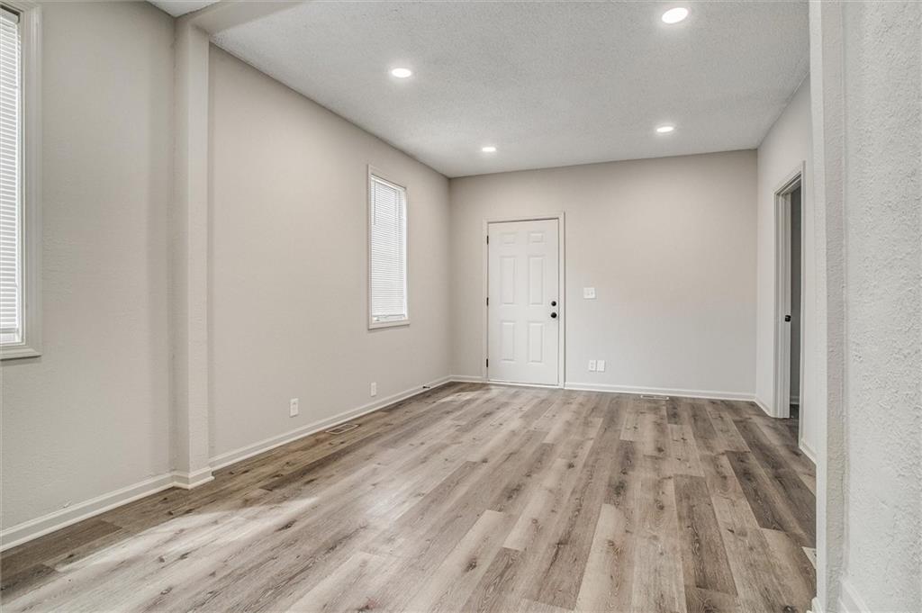 813 Isley Boulevard Property Photo 7