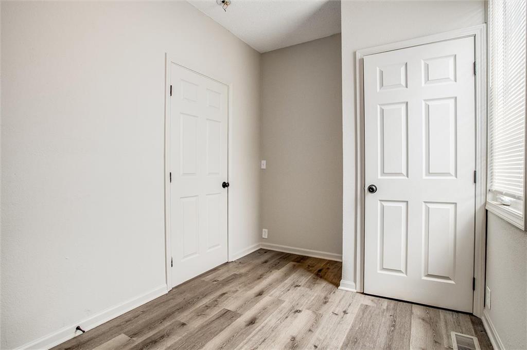 813 Isley Boulevard Property Photo 10