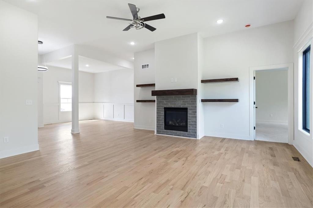 604 Blackhawke Drive Property Photo 10