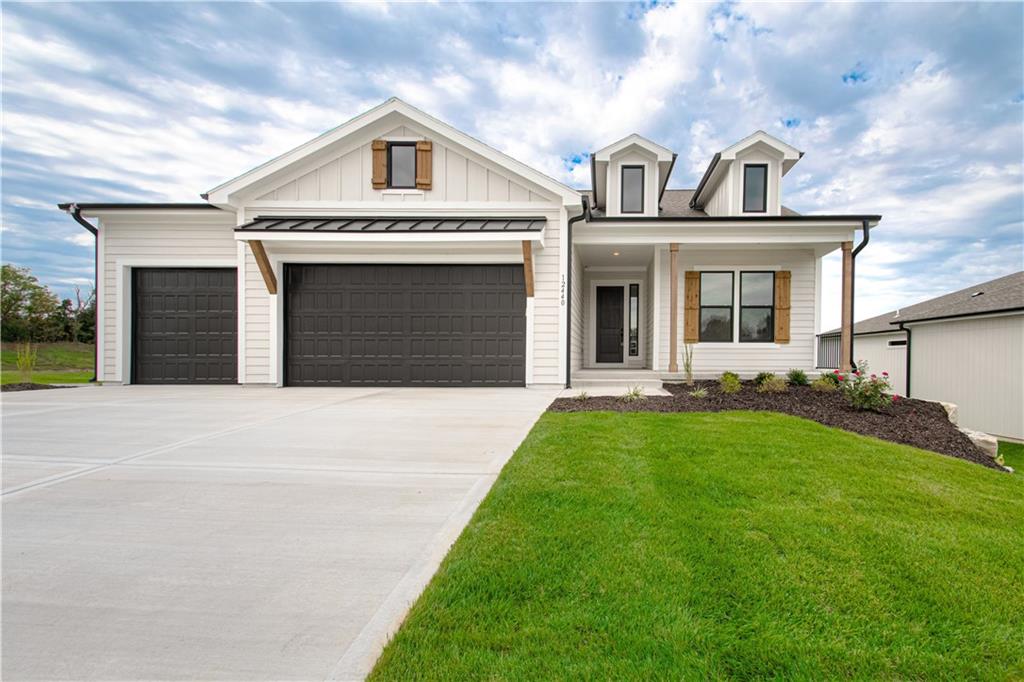 12440 Nw Appaloosa Street Property Photo 1