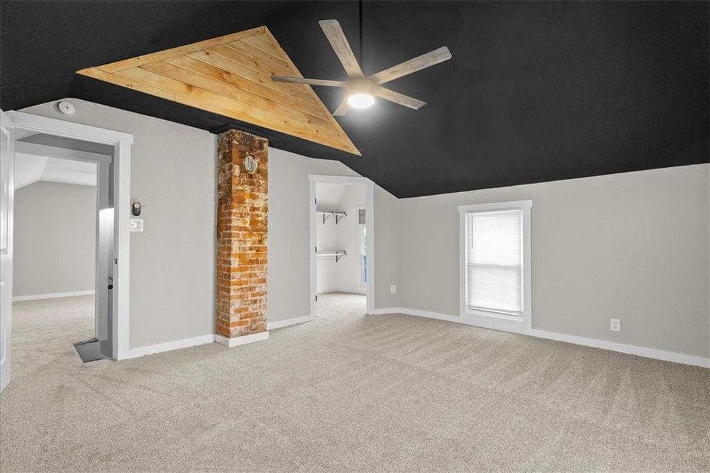 8025 E 57th Street Property Photo 22