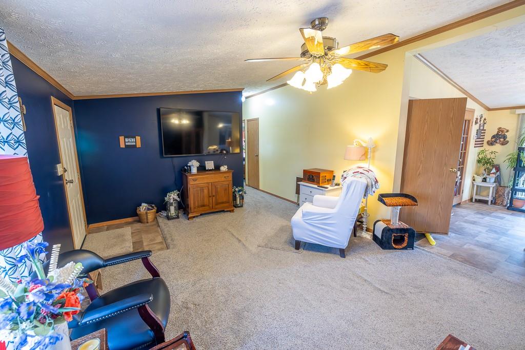 45501 E 176th Street Property Photo 18
