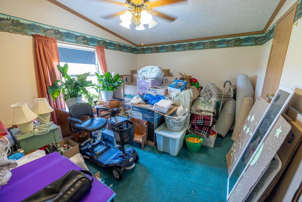 45501 E 176th Street Property Photo 23