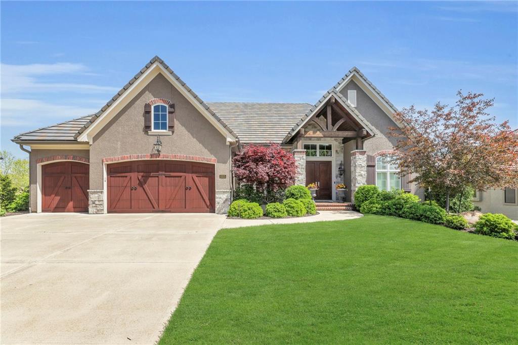 6325 Edgewater Drive Property Photo