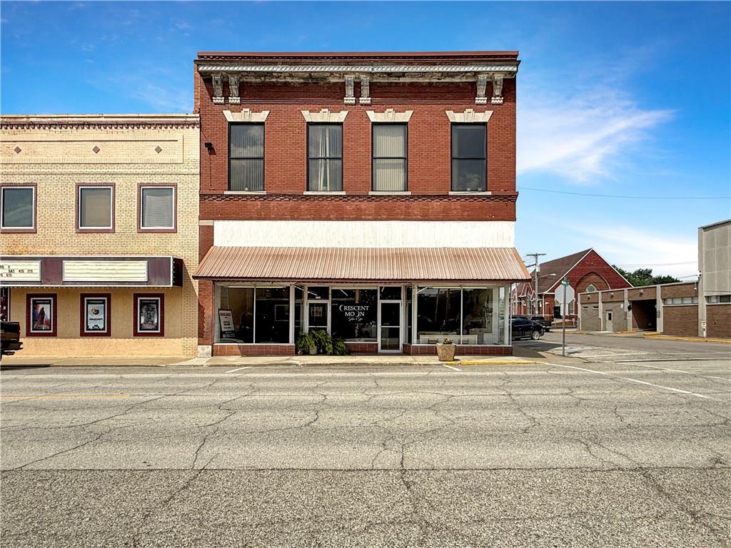 2000 S Main Street Property Photo